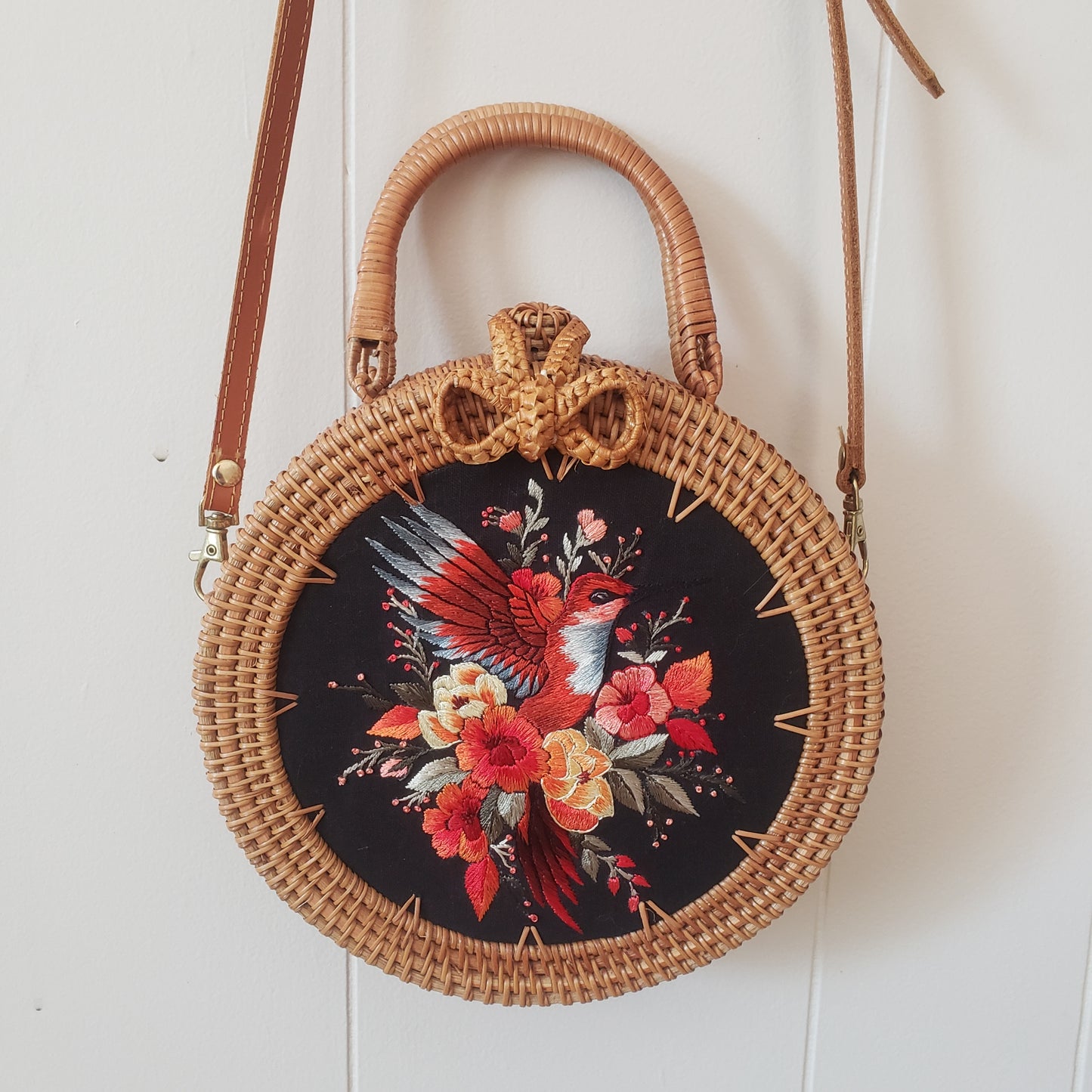 Embroidered Round bag