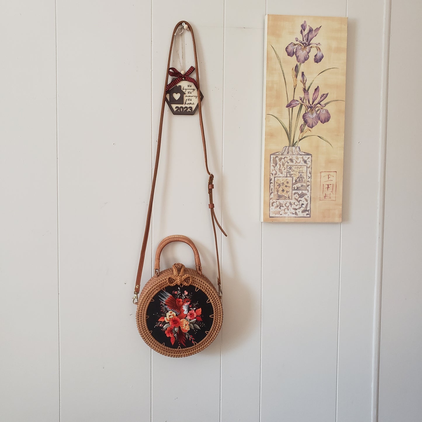 Embroidered Round bag